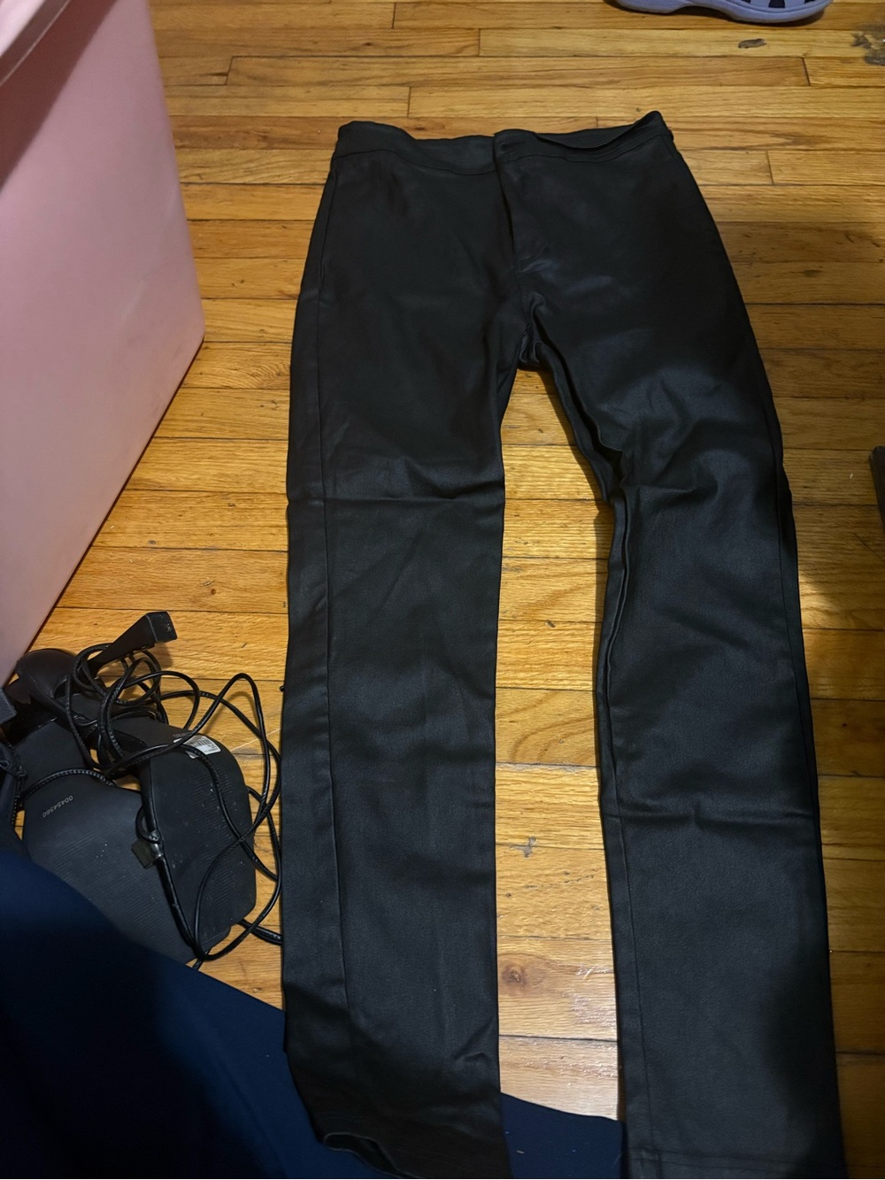 SHEIN Black Faux Leather Skinny Pants
